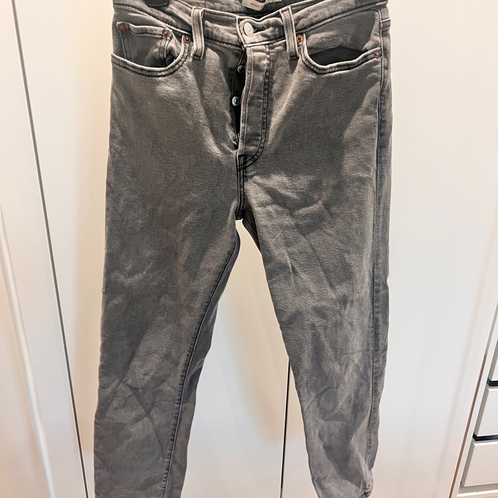 Levi's Women's Gray Straight Leg Jeans
